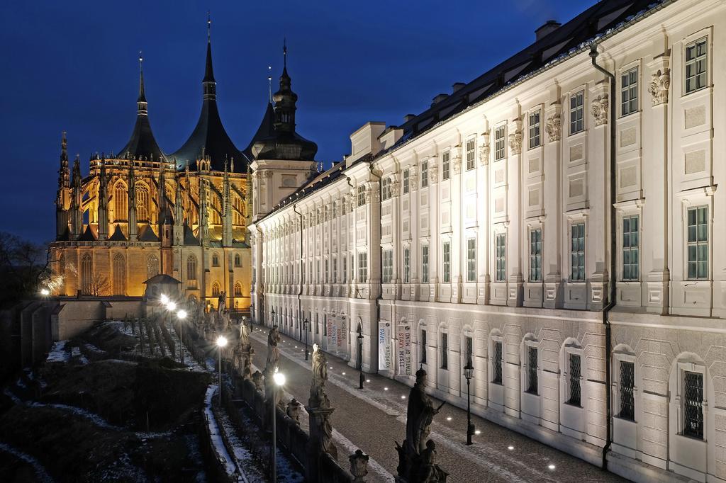 Hotel Opat Kutná Hora Esterno foto