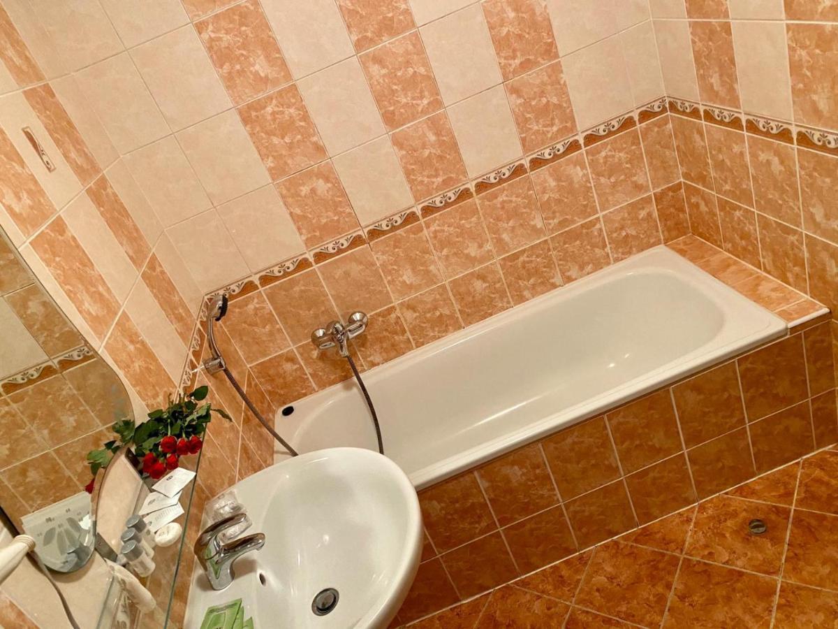 Hotel Opat Kutná Hora Esterno foto