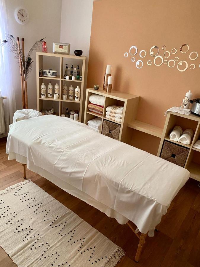 Hotel Opat Kutná Hora Esterno foto